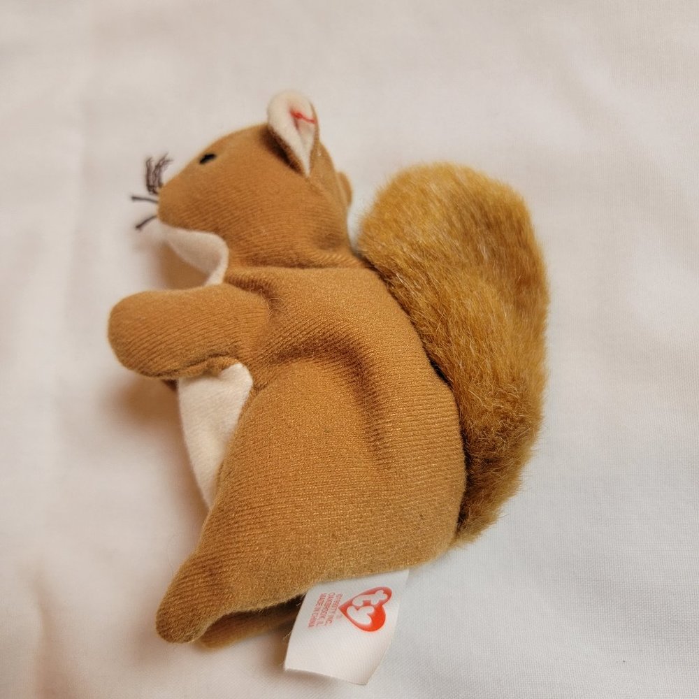 Vintage Ty Teenie Beanie Baby Nuts the Squirrel McDonald's Happy Meal Toy